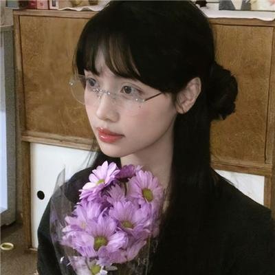 湖泊上的日出